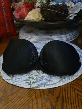 Victoria Secret Bombshell Bra
